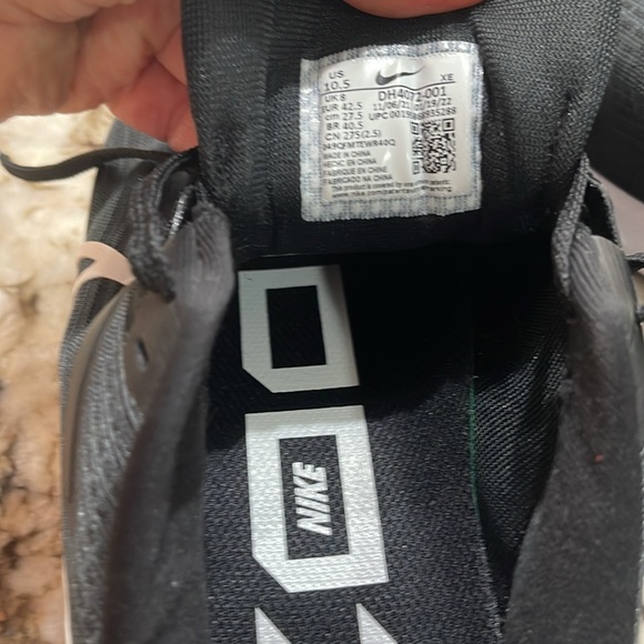 New Nike Air Zoom Pegasus black/white 10 1/2 - Picture 4 of 8